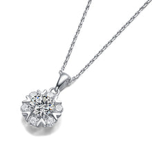 Sweet Moissanite CZ Snowflake Necklace in 925 Sterling Silver