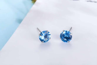 Elegant CZ White 925 Sterling Silver Round Stud Earrings