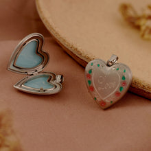 Beautiful Red Flowers Green Leaves 925 Sterling Silver Locket