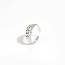 Simple Twisted Croissant 925 Sterling Silver Adjustable Ring