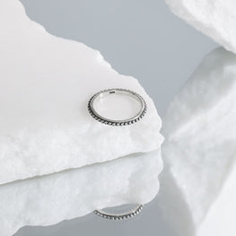 Vintage 925 Sterling Silver Antique Beads Ring