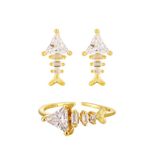 Fashion Irregular CZ Fishbone 925 Sterling Silver Adjustable Ring & Stud Earrings