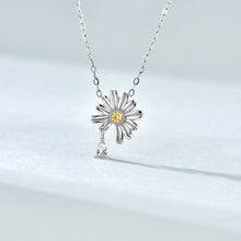 Summer Daisy Flower CZ Necklace in 925 Sterling Silver